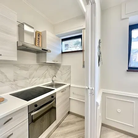 Golden Luxe - Jacuzzi Modern Front Sea Private Parking Appartamento *