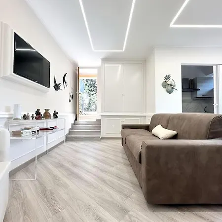 Jacuzzi Modern Front Sea Private Parking *